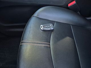 2022 Chevrolet Equinox Premier - Interior Steering Wheel With Keys Image